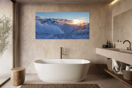 Früh am Morgen auf dem Zugspitzplatt mit Nebelstimmung am Hochwanner - Abgeblasen - Größe ca. 180x90cm, Seitenverhältnis 2:1 - Hochwanner bei Sonnenaufgang - weitere Infos unter https://www.kriner-weiermann.de