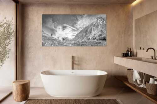 Jungvieh am Kämisattel mit Sonnenaufgang am Zirbelkopf im Wettersteingebirge - Almsommermorgen - Größe ca. 180x90cm, Seitenverhältnis 2:1 - Rinder Kälber im Wetterstein - weitere Infos unter https://www.kriner-weiermann.de