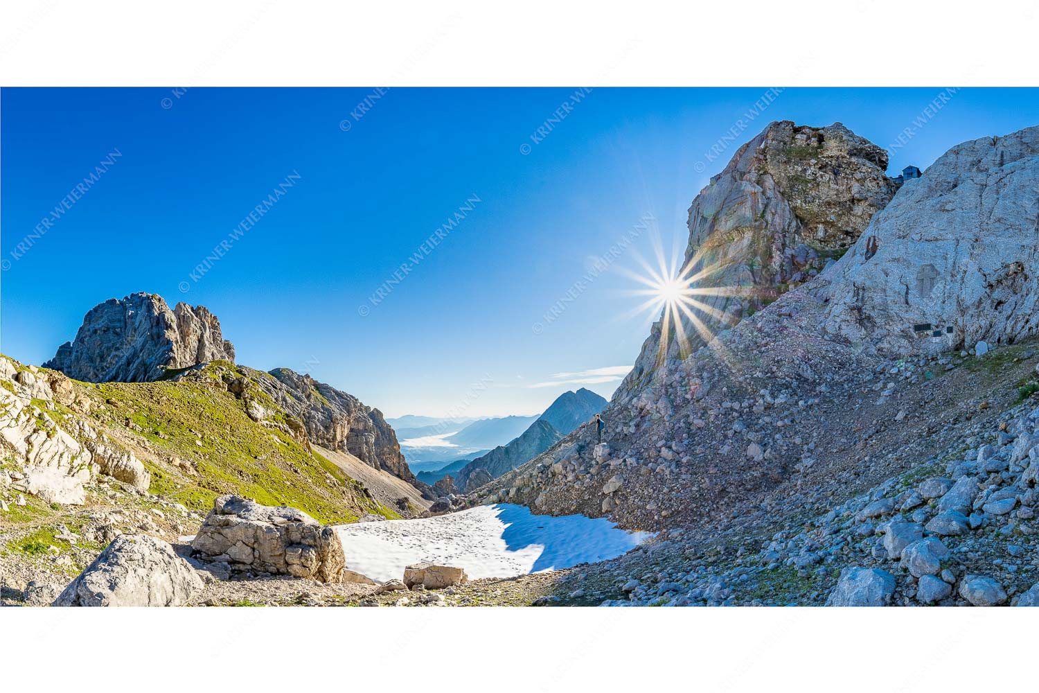 Angerl-Loch – Seitenverhältnis 2:1 — Wanderung zur Meilerhütte Letzte Schneereste an der Meilerhütte im Wetterstein