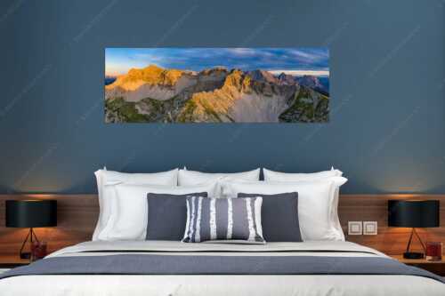 Reißende Lahn- und Soiernspitze im letzten Licht - Bärig - Größe ca. 180x60cm, Seitenverhältnis 3:1 - Soiernspitze im Abendlicht - weitere Infos unter https://www.kriner-weiermann.de