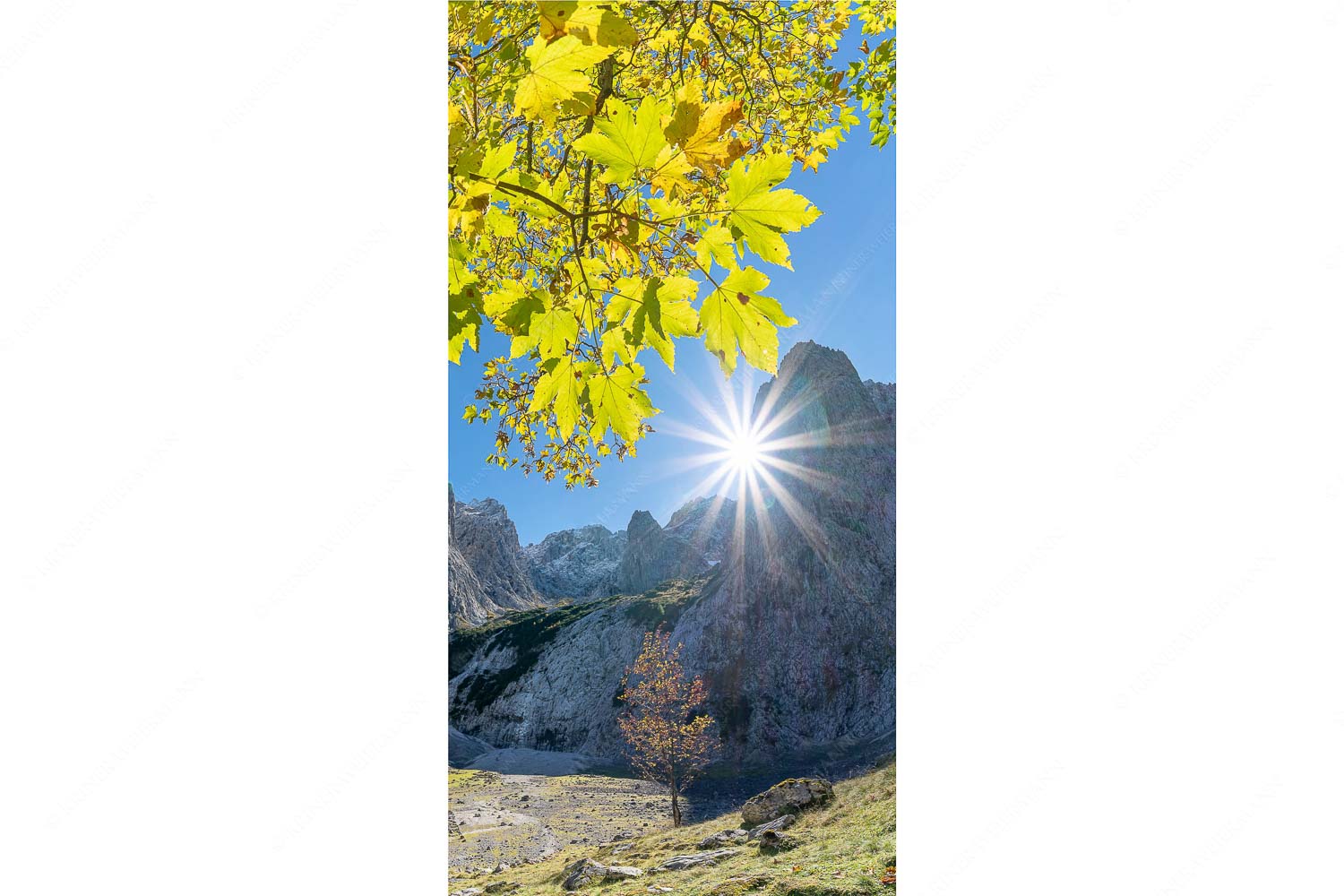 Die Sonne verschwindet am Oberreintalturm