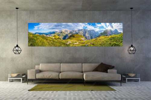 Bergschafe auf der letzten Herbstweide im Wettersteingebirge - Balsam für die Seele - Größe ca. 320x80cm, Seitenverhältnis 4:1 - Schafe im Wetterstein - weitere Infos unter https://www.kriner-weiermann.de
