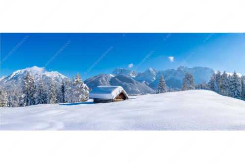 Blick ins Soiern- und Karwendelgebirge - Beeindruckendes Karwendel II - Seitenverhältnis 2,5:1 - Winterlandschaft bei Mittenwald - weitere Infos unter https://www.kriner-weiermann.de