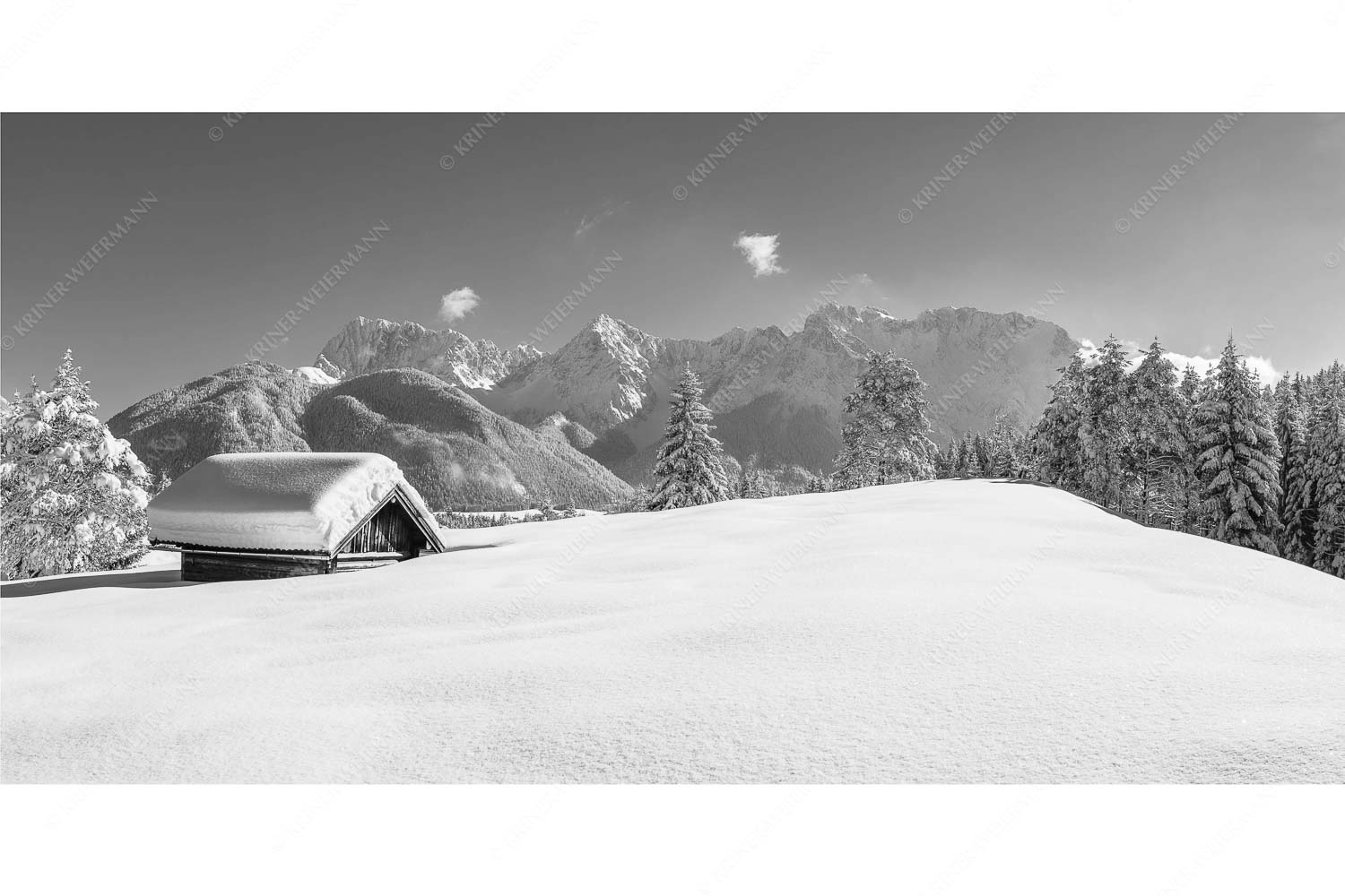 Beeindruckendes Karwendel II – Seitenverhältnis 2:1 — Winterlandschaft bei Mittenwald Blick ins Soiern- und Karwendelgebirge