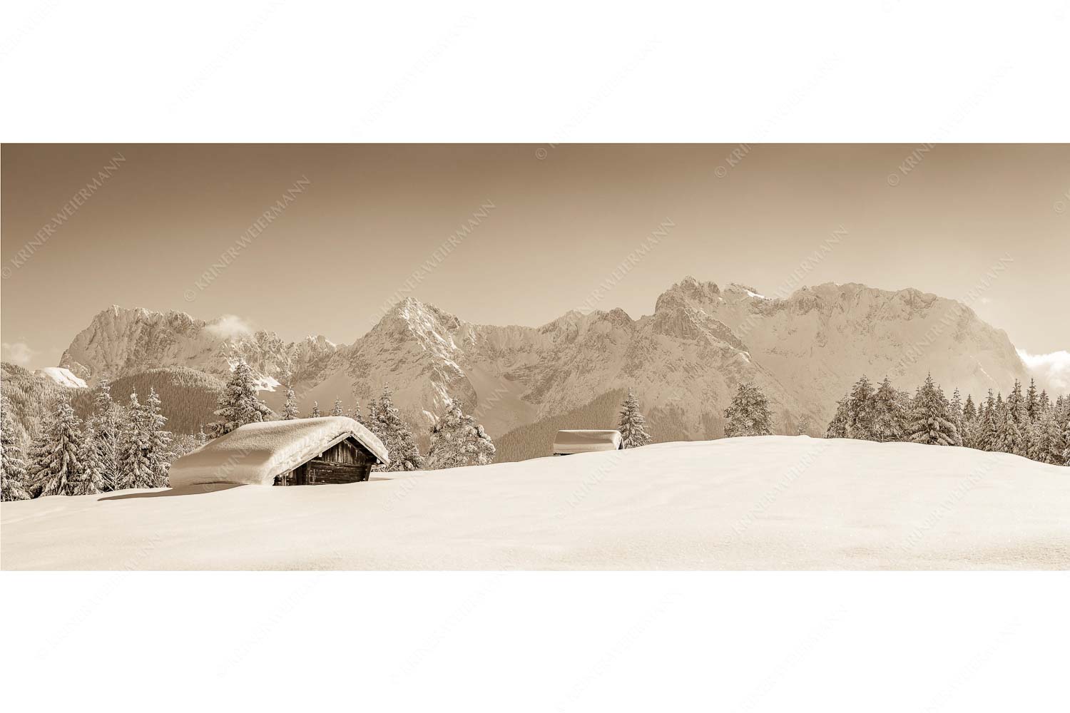 Beeindruckendes Karwendel – Seitenverhältnis 2,5:1 — Viel Schnee auf Heustadel Blick zum Karwendelgebirge mit Wörner, Tiefkar- und Westlicher Karwendelspitze
