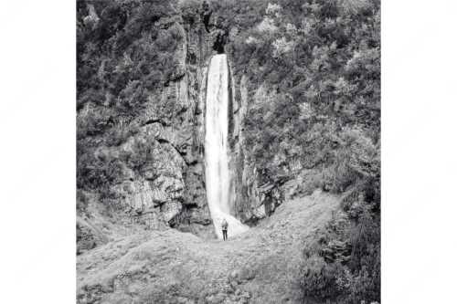Partnachfall im Reintal im Wettersteingebirge - Beeindruckt - Seitenverhältnis 1:1 - Wasserfall im Wetterstein - weitere Infos unter https://www.kriner-weiermann.de