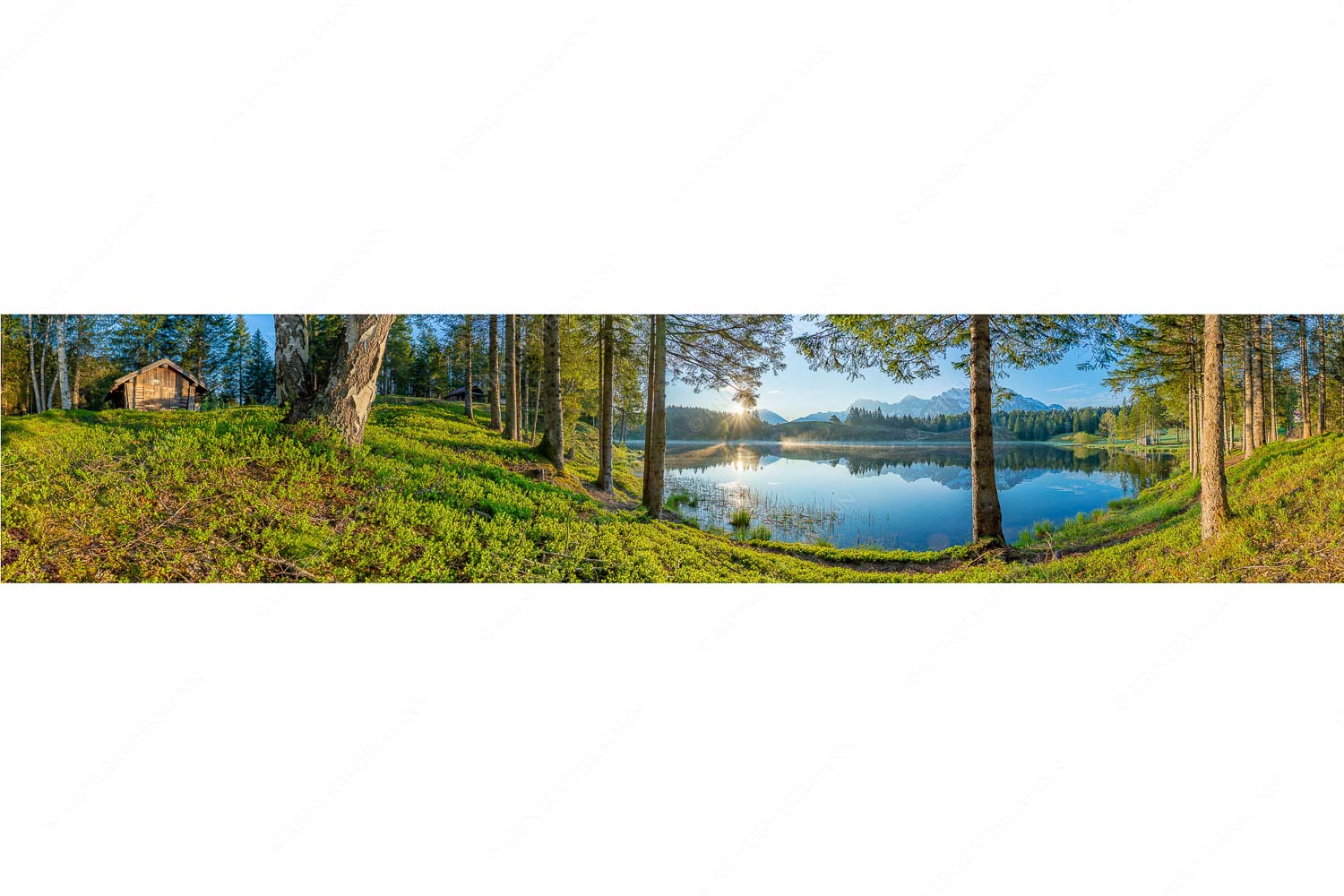 Blaubeerwald – Seitenverhältnis 5:1 — Sonnenaufgang am Wildensee Blick über den Wildensee zum Sonnenaufgang im Soierngebirge mit Karwendel