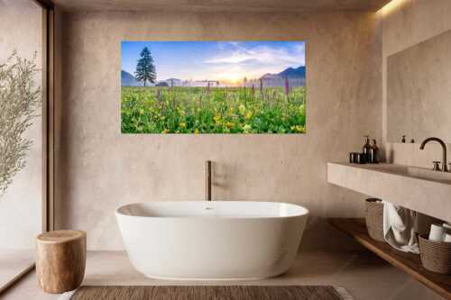 Erstes Licht auf das Wiesmaht bei Sonnenaufgang - Blumenpracht - Größe ca. 180x90cm, Seitenverhältnis 2:1 - Üppige Blumenwiese mit Orchideen bei Wallgau - weitere Infos unter https://www.kriner-weiermann.de