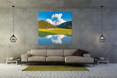 Esterbergalm nach starkem Regen - Brunnwasser - Größe ca. 160x160cm, Seitenverhältnis 1:1 - Hochwasser an der Esterbergalm - weitere Infos unter https://www.kriner-weiermann.de