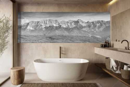 Eines der schönsten Panoramen im Garmisch-Partenkirchen bietet die Aussicht vom Wank - Der Blick ins Herz - Größe ca. 300x100cm, Seitenverhältnis 3: - Panorama am Wank - weitere Infos unter https://www.kriner-weiermann.de