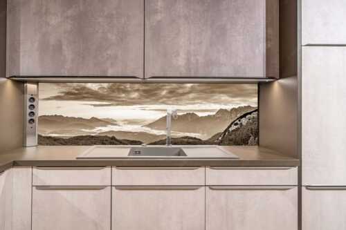 Blick ins Obere Isartal mit Estergebirge, Soierngebirge und Karwendel - Der letzte Tag beginnt - Größe ca. 200x50cm, Seitenverhältnis ca: 4:1 - Sonnenaufgang Oberes Isartal - weitere Infos unter https://www.kriner-weiermann.de