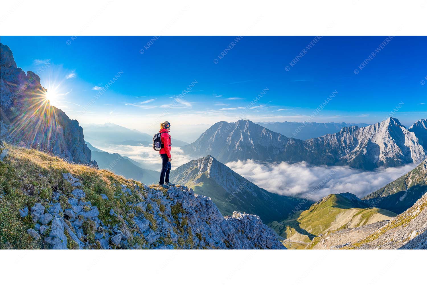 Die Gedanken sind frei – Seitenverhältnis 2:1 — Bergwandern im Wetterstein Am Weg zum Hochwanner im Wetterstein. Blick über Gaistal zu den Mieminger Bergen