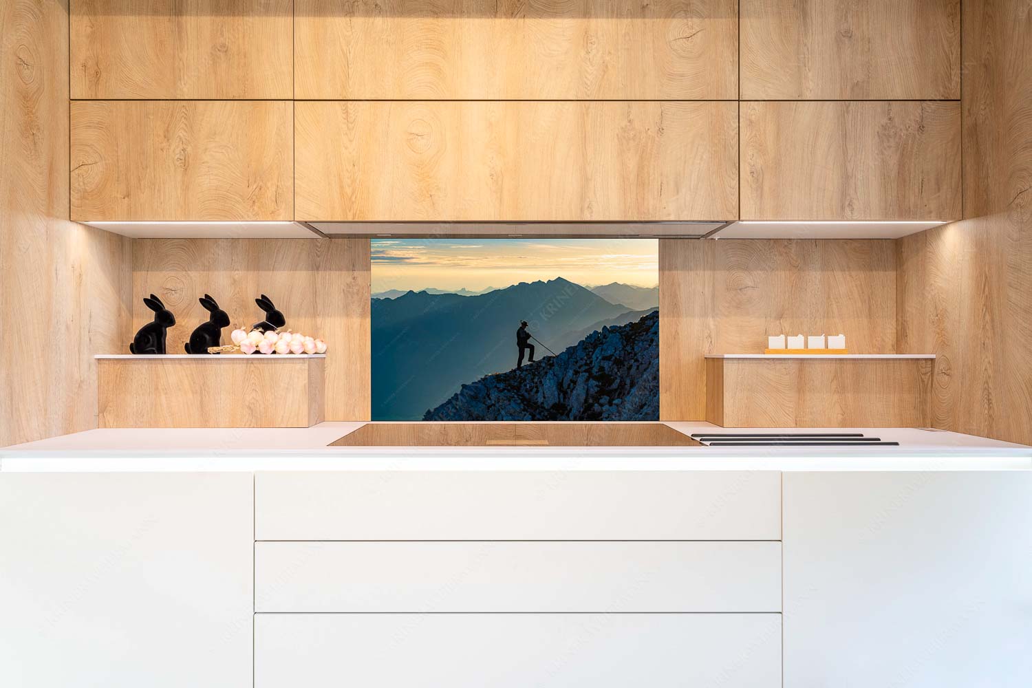 Do Dahoam – Größe ca. 90x60cm, Seitenverhältnis 3:2 — Traditioneller Bergsteiger im Wetterstein Blick in den Sonnenaufgang im Soierngebirge - Do Dahoam - Größe ca. 90x60cm, Seitenverhältnis 3:2 - Traditioneller Bergsteiger im Wetterstein - weitere Infos unter https://www.kriner-weiermann.de