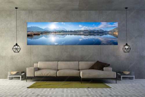 Panorama-Spiegelung am Barmsee mit Blick zum Karwendel- und Wettersteingebirge - Doppelpanorama - Größe ca. 320x80cm, Seitenverhältnis 4:1 - Barmsee mit Karwendel und Wetterstein - weitere Infos unter https://www.kriner-weiermann.de