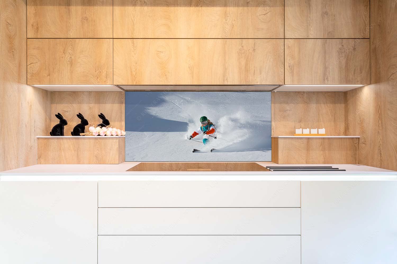 Dynamisch – Größe ca. 120x60cm, Seitenverhältnis 2:1 — Skifahren auf der Zugspitze Frischer Pulverschnee auf der Zugspitze verlockt zum Freeriden - Dynamisch - Größe ca. 120x60cm, Seitenverhältnis 2:1 - Skifahren auf der Zugspitze - weitere Infos unter https://www.kriner-weiermann.de