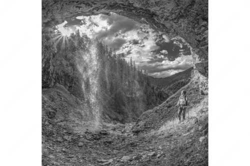 Sehr versteckt liegt dieser paradiesische Wasserfall im Karwendelgebirge - Eden - Seitenverhältnis 1:1 - Wasserfall im Karwendel - weitere Infos unter https://www.kriner-weiermann.de