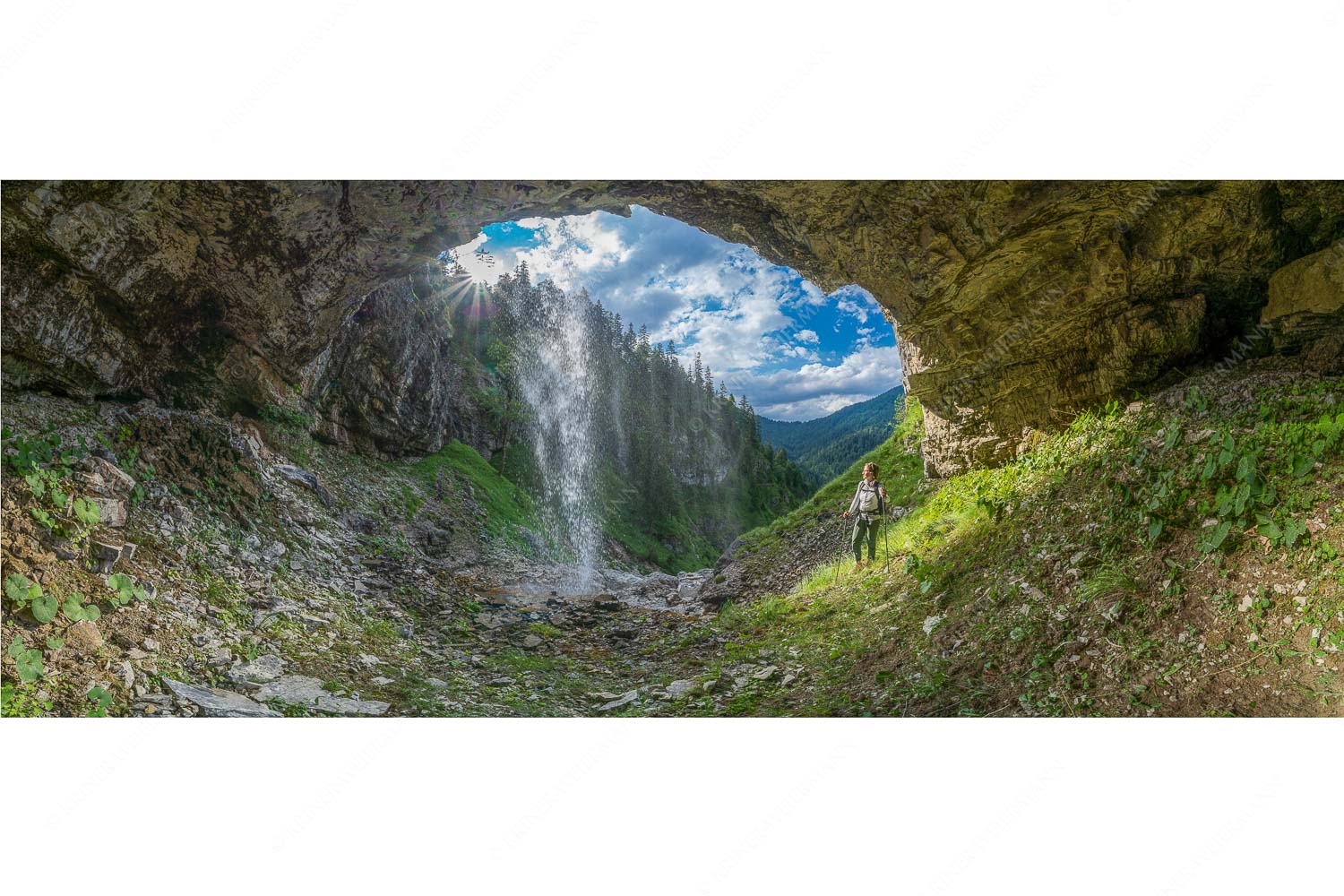 Sehr versteckt liegt dieser paradiesische Wasserfall im Karwendelgebirge