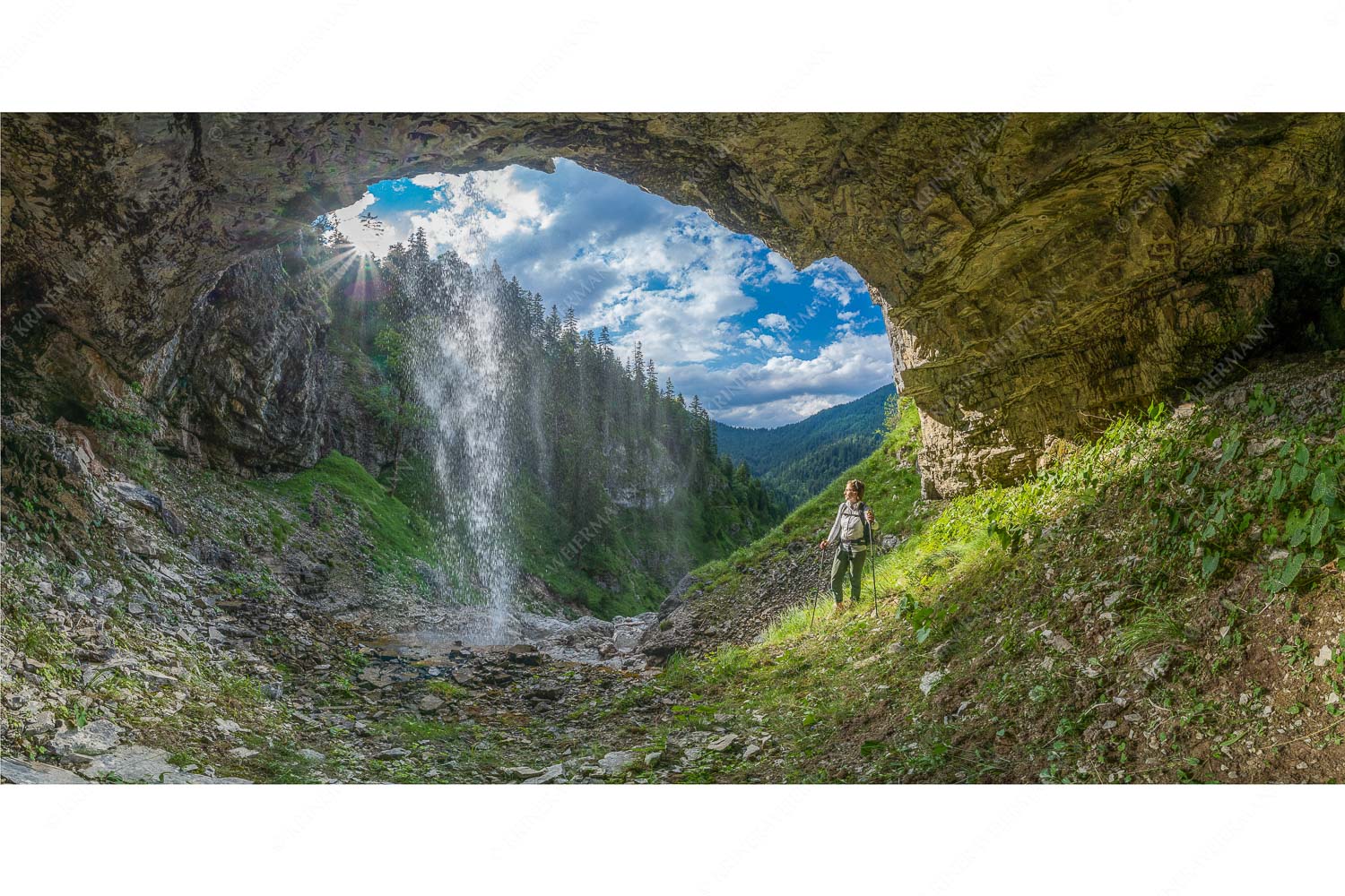 Sehr versteckt liegt dieser paradiesische Wasserfall im Karwendelgebirge