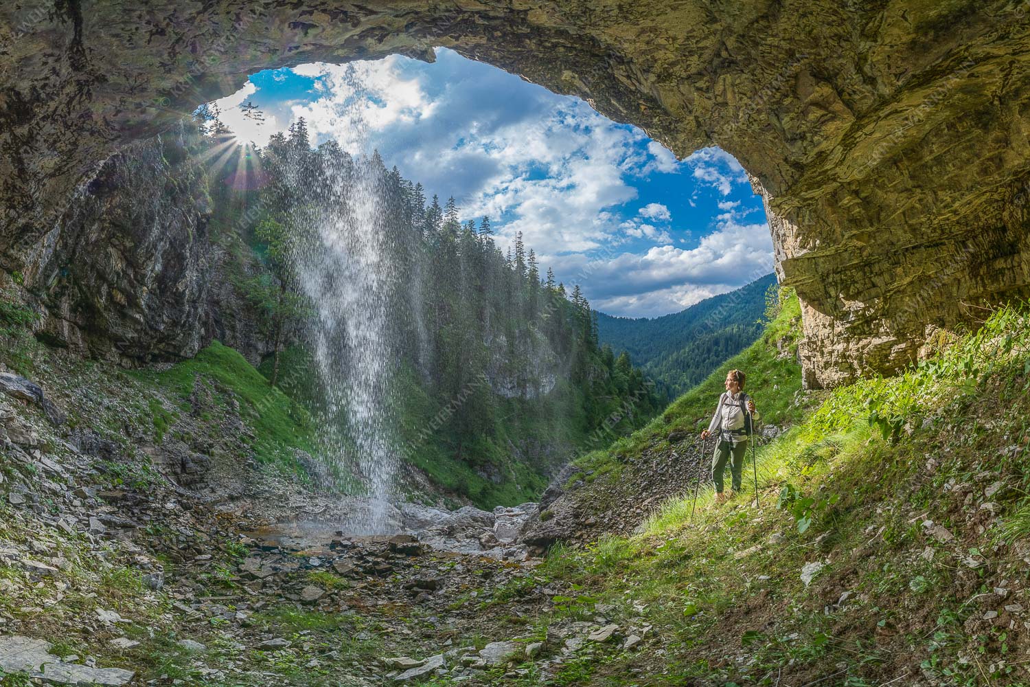 Sehr versteckt liegt dieser paradiesische Wasserfall im Karwendelgebirge