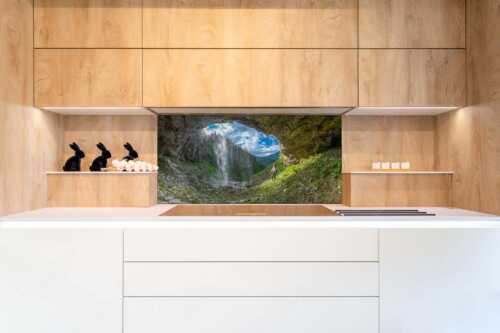 Sehr versteckt liegt dieser paradiesische Wasserfall im Karwendelgebirge - Eden - Größe ca. 120x60cm, Seitenverhältnis 2:1 - Wasserfall im Karwendel - weitere Infos unter https://www.kriner-weiermann.de