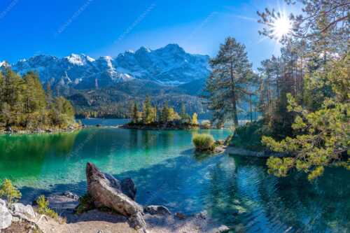 Blick über Eibsee zur Zugspitze im Wettersteingebirge - Eibseeklassiker - Seitenverhältnis 3:2 - Eibsee mit Zugspitze - weitere Infos unter https://www.kriner-weiermann.de