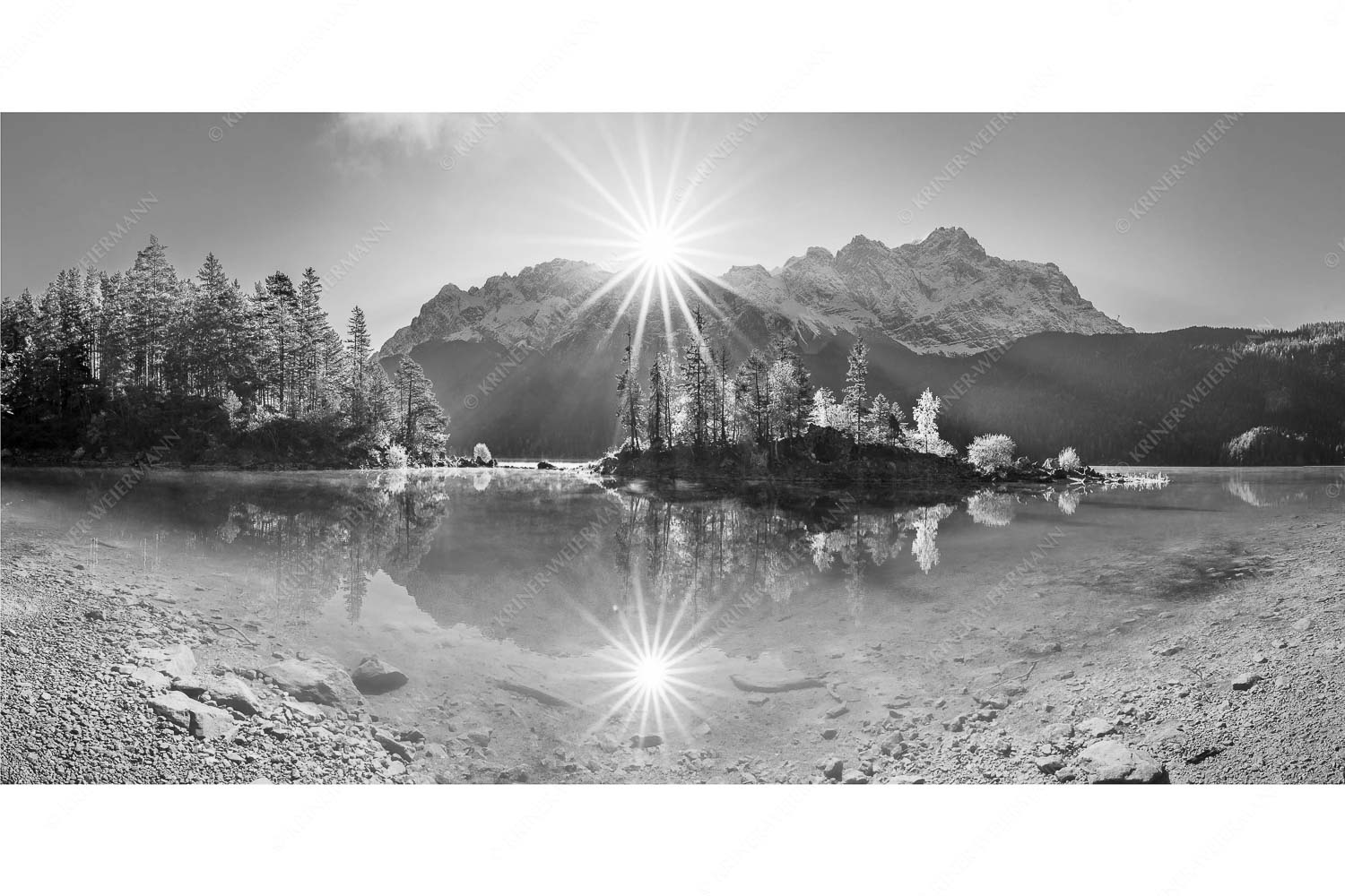 Eibseesterne – Seitenverhältnis 2:1 — Sonnenaufgang am Eibsee Blick über Eibsee zur Zugspitze im Wettersteingebirge