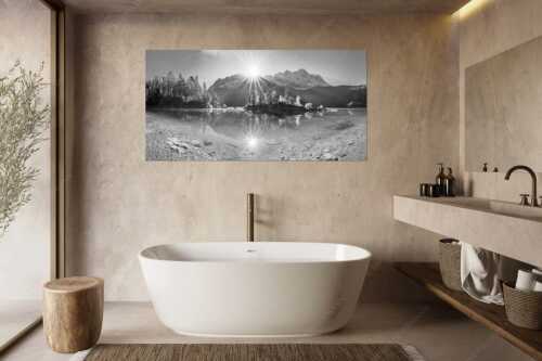 Blick über Eibsee zur Zugspitze im Wettersteingebirge - Eibseesterne - Größe ca. 180x90cm, Seitenverhältnis 2:1 - Sonnenaufgang am Eibsee - weitere Infos unter https://www.kriner-weiermann.de