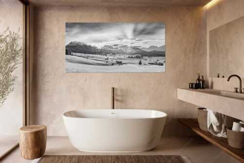 Blick in den Sonnenuntergang zwischen Wetterstein und Estergebirge - Ein kurzer Schauer - Größe ca. 180x90cm, Seitenverhältnis 2:1 - Wetterstein und Estergebirge - weitere Infos unter https://www.kriner-weiermann.de
