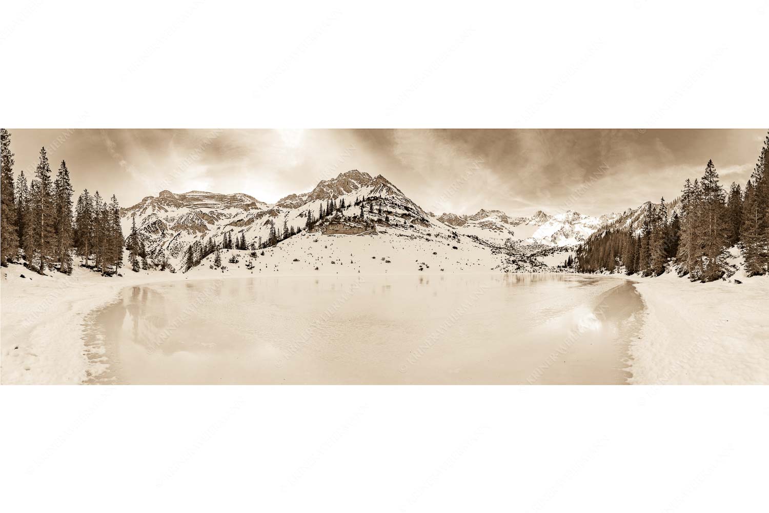 Eisige Ruhe – Seitenverhältnis 3:1 — Zugefrorener Soiernsee im Karwendel Blick über zugefrorenden Soiernsee zur Soiernspitze und Schöttlkar