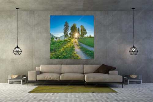 Sonnenaufgang an der Kirche St. Margareth auf Zwergern am Walchensee - Erleuchtet - Größe ca. 160x160cm, Seitenverhältnis 1:1 - Kirche Sankt Margareth am Walchensee - weitere Infos unter https://www.kriner-weiermann.de