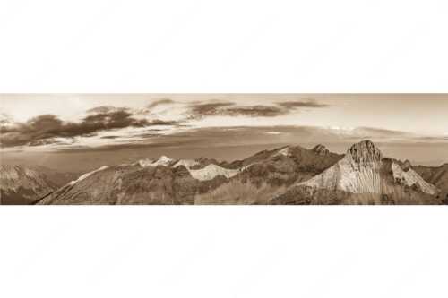 Blick an der Birkkarspitze vorbei zur großen Seekarspitze - Erstes Licht Birkkarspitze - Seitenverhältnis 4:1 - Sonnenaufgang im Karwendel - weitere Infos unter https://www.kriner-weiermann.de