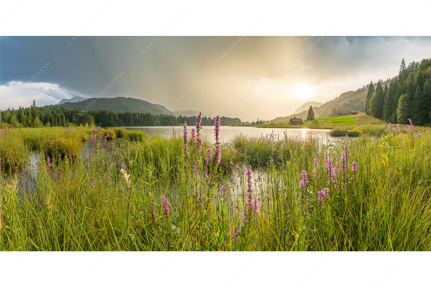 Es wettert – Seitenverhältnis 2:1 — Gewitter am Geroldsee Gewitterregen über dem Geroldsee