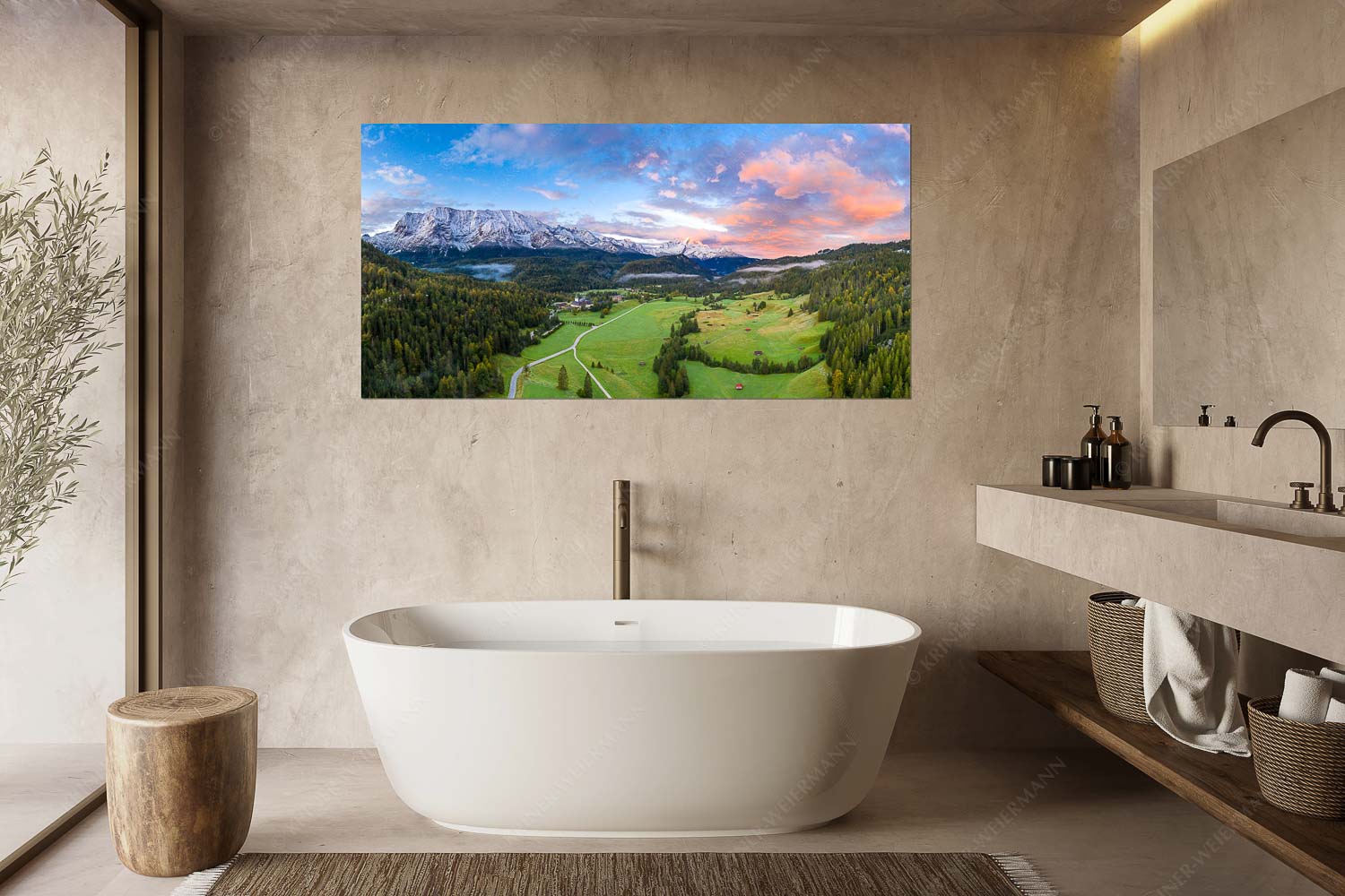 Blick über Elmauertal ins Wettersteingebirge und Zugspitzmassiv - Etwas angezuckert - Größe ca. 180x90cm, Seitenverhältnis 2:1 - Elmau mit Wetterstein und Alpspitze - weitere Infos unter https://www.kriner-weiermann.de