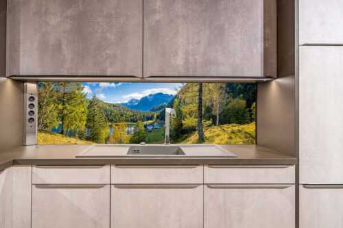 Blick über Ferchensee aufs Karwendel - Ferchenseeherbst - Größe ca. 200x50cm, Seitenverhältnis ca: 4:1 - Ferchensee mit Karwendel - weitere Infos unter https://www.kriner-weiermann.de