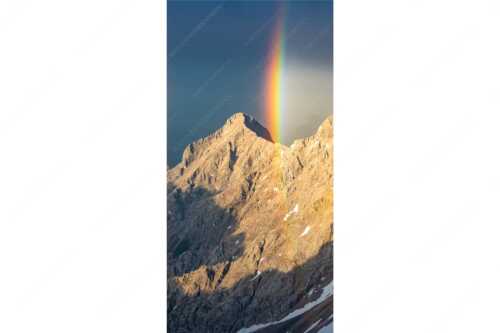 Doppelregenbogen an der Alpspitze im Wetterstein - Fontäne - Seitenverhältnis 1:2 - Regenbogen an der Alpspitze - weitere Infos unter https://www.kriner-weiermann.de