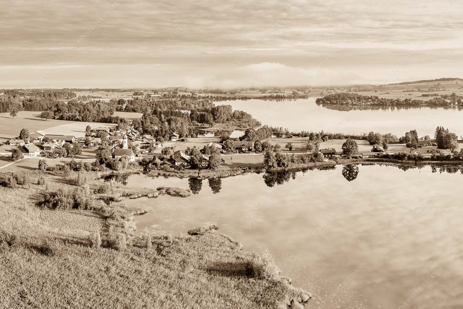 Froschhausen – Seitenverhältnis 3:2 — Riegsee und Froschhauser See Blick über Froschhauser- und Riegsee