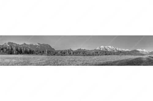 Vom Karwendel über Arnstock und Wettersteingebirge - Ganzes Panorama - Seitenverhältnis 5:1 - Soiern Karwendel und Wetterstein - weitere Infos unter https://www.kriner-weiermann.de