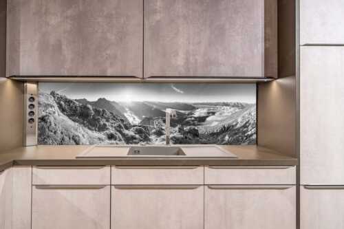 Blick von der Gehrenspitze im Wetterstein übers Leutaschtal in den Sonnenaufgang - Gehrenspitzmorgen - Größe ca. 200x50cm, Seitenverhältnis ca: 4:1 - Gehrenspitze mit Leutaschtal - weitere Infos unter https://www.kriner-weiermann.de