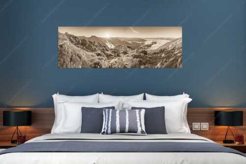 Blick von der Gehrenspitze im Wetterstein übers Leutaschtal in den Sonnenaufgang - Gehrenspitzmorgen - Größe ca. 180x60cm, Seitenverhältnis 3:1 - Gehrenspitze mit Leutaschtal - weitere Infos unter https://www.kriner-weiermann.de