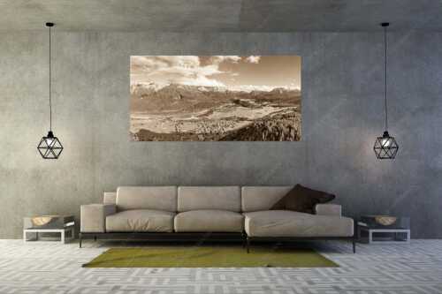 Blick über Oberes Isartal ins Karwendel- und Wettersteingebirge - Gelobtes Land - Größe ca. 200x100cm, Seitenverhältnis 2:1 - Wallgau und Krün im Oberen Isartal - weitere Infos unter https://www.kriner-weiermann.de