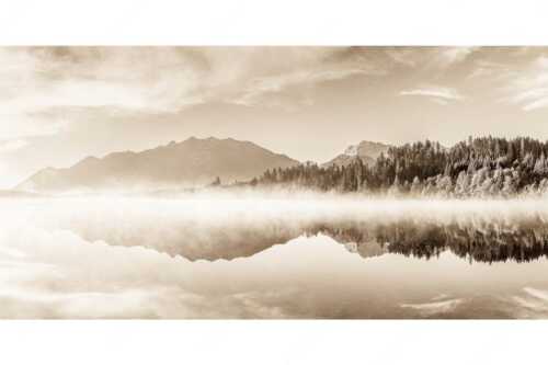 Sommermorgen am Barmsee mit Soiern- und Karwendelgebirge - Gespiegelt - Seitenverhältnis 2:1 - Spiegelung am Barmsee mit Soierngebirge - weitere Infos unter https://www.kriner-weiermann.de