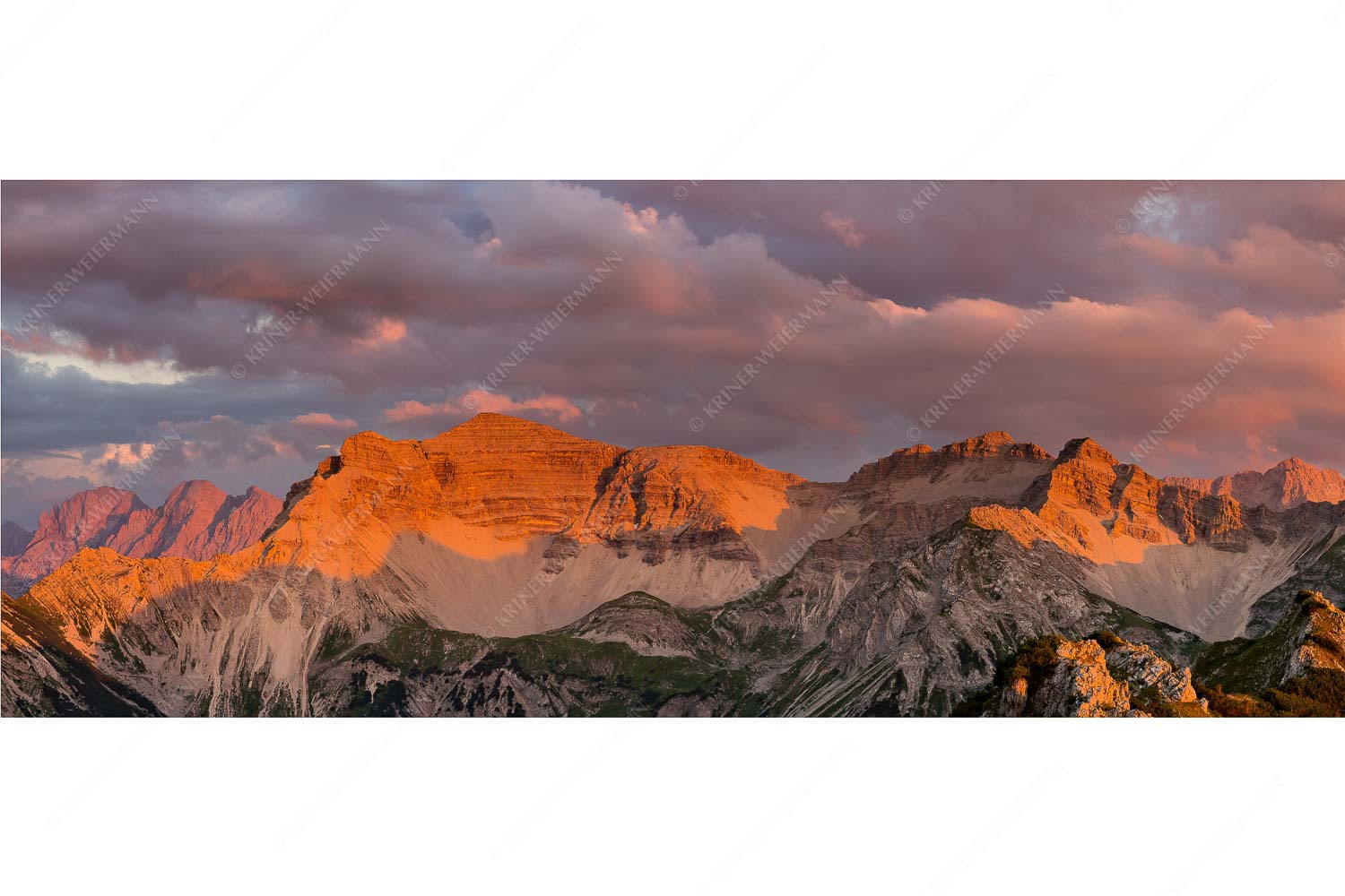 Warmes letztes Tageslicht an der Soiernspitze und im Soierngebirge