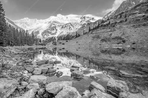 Am Abend kehrt wieder Windstille am See ein - Glanz - Seitenverhältnis 3:2 - Soiernsee mit Soiernspitze - weitere Infos unter https://www.kriner-weiermann.de