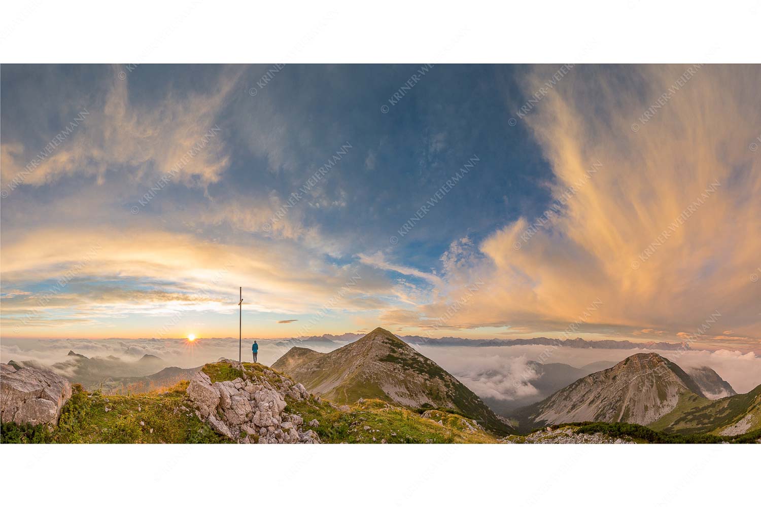 Glücksmoment – Seitenverhältnis 2:1 — Sonnenaufgang am Krottenkopf Sonnenaufgang im Estergebirge mit Blick zum Karwendel- und Wettersteingebirge