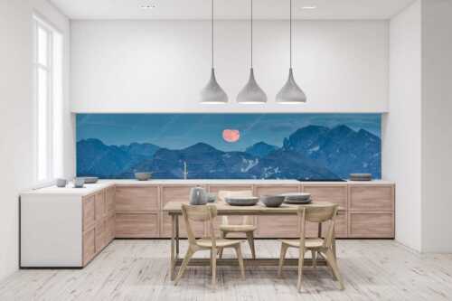 Vollmondaufgang hinter Soiernspitze und Östlicher Karwendelspitze - Glutmond - Größe ca. 400x100cm, Seitenverhältnis 4:1 - Vollmond mit Soiernspitze - weitere Infos unter https://www.kriner-weiermann.de