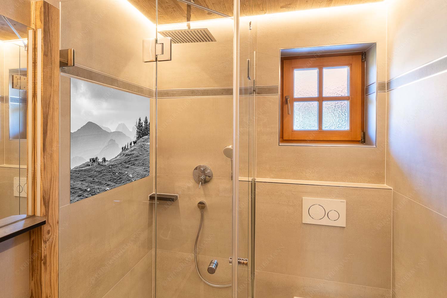 Heile Welt – Größe ca. 120x80cm, Seitenverhältnis 3:2 — Almwirtschaft im Estergebirge Weidevieh im Spätsommer auf der Kuhalm mit Blick auf Soiern- und Karwendelgebirge - Heile Welt - Größe ca. 120x80cm, Seitenverhältnis 3:2 - Almwirtschaft im Estergebirge - weitere Infos unter https://www.kriner-weiermann.de