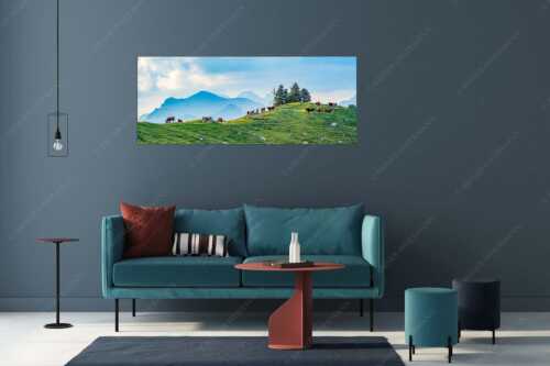 Weidevieh im Spätsommer auf der Kuhalm mit Blick auf Soiern- und Karwendelgebirge - Heile Welt - Größe ca. 175x70cm, Seitenverhältnis 2,5:1 - Almwirtschaft im Estergebirge - weitere Infos unter https://www.kriner-weiermann.de