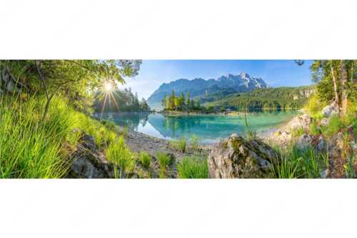 Blick über Eibsee zur Zugspitze im Wettersteingebirge - Heimliche Bucht - Seitenverhältnis 3:1 - Sonnenaufgang am Eibsee mit Zugspitze - weitere Infos unter https://www.kriner-weiermann.de