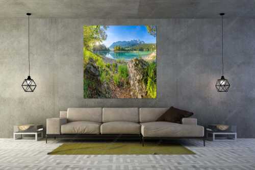 Blick über Eibsee zur Zugspitze im Wettersteingebirge - Heimliche Bucht - Wandbild - Größe ca. 160x160cm, Seitenverhältnis 1:1 - Sonnenaufgang am Eibsee mit Zugspitze - weitere Infos unter https://www.kriner-weiermann.de