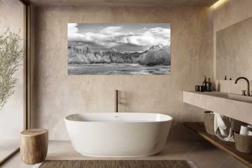 Blick über die Isar zu den Arnspitzen - Heimliches Wahrzeichen - Größe ca. 180x90cm, Seitenverhältnis 2:1 - Isar mit den drei Arnspitzen - weitere Infos unter https://www.kriner-weiermann.de